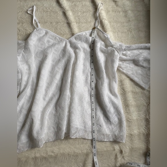 Guess White Cold Shoulder Breezy Boho Lacey Diamond Pattern Camisole Tank Top - Picture 10 of 11